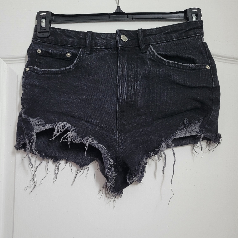 Zara short size 38
